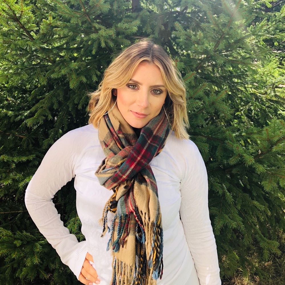Plaid scarf